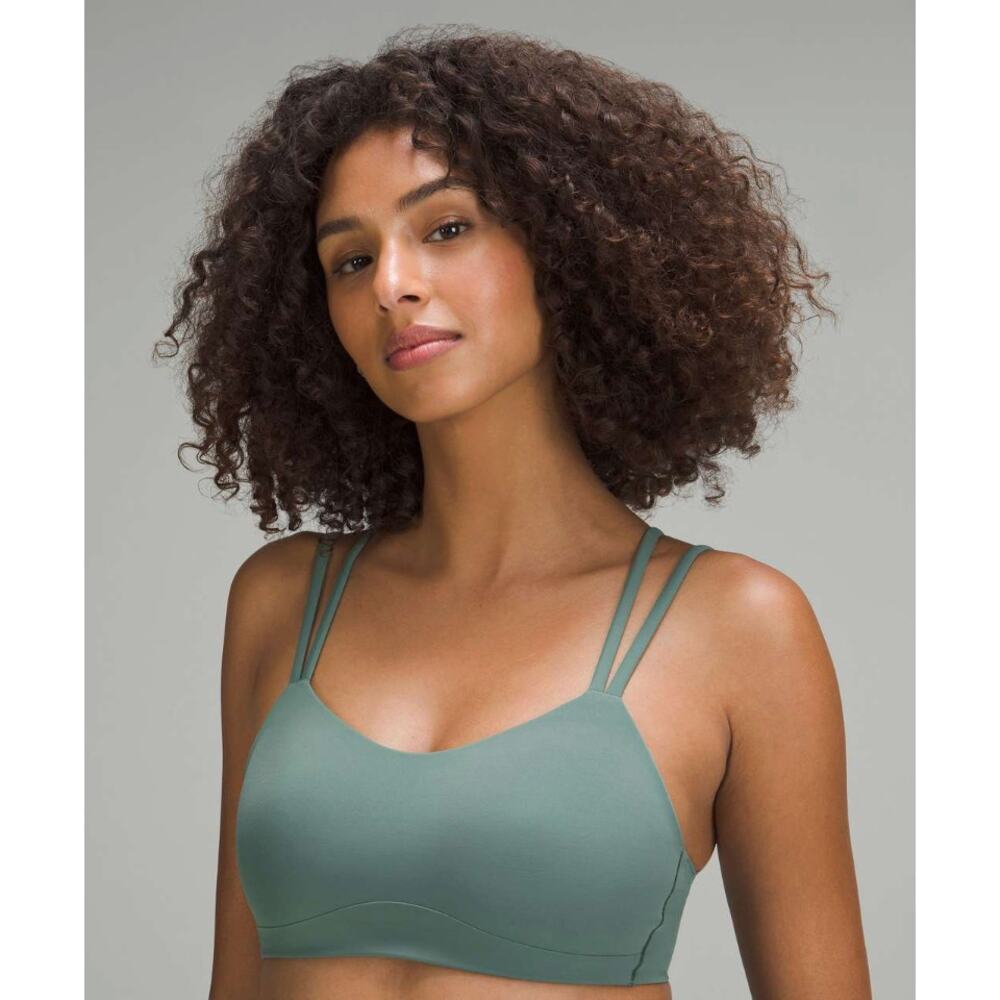 Lululemon Like a Cloud Light Support Ribbed Bra in Medium Forest, Size 8